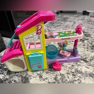 Fisher Price Little People Barbie Pet Grooming Salon Playset